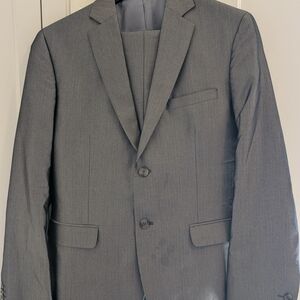 Classic Men's Charcoal Gray Two-Button Suit Jacket